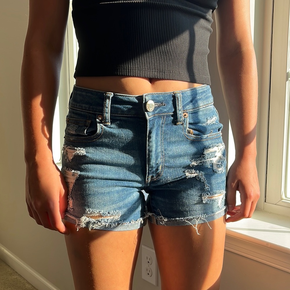Super Stretch Ripped Jean Shorts.